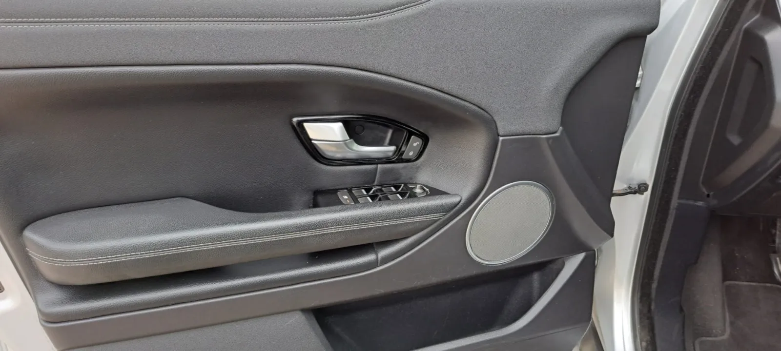 Land Rover Range Rover Evoque — fotografia 8