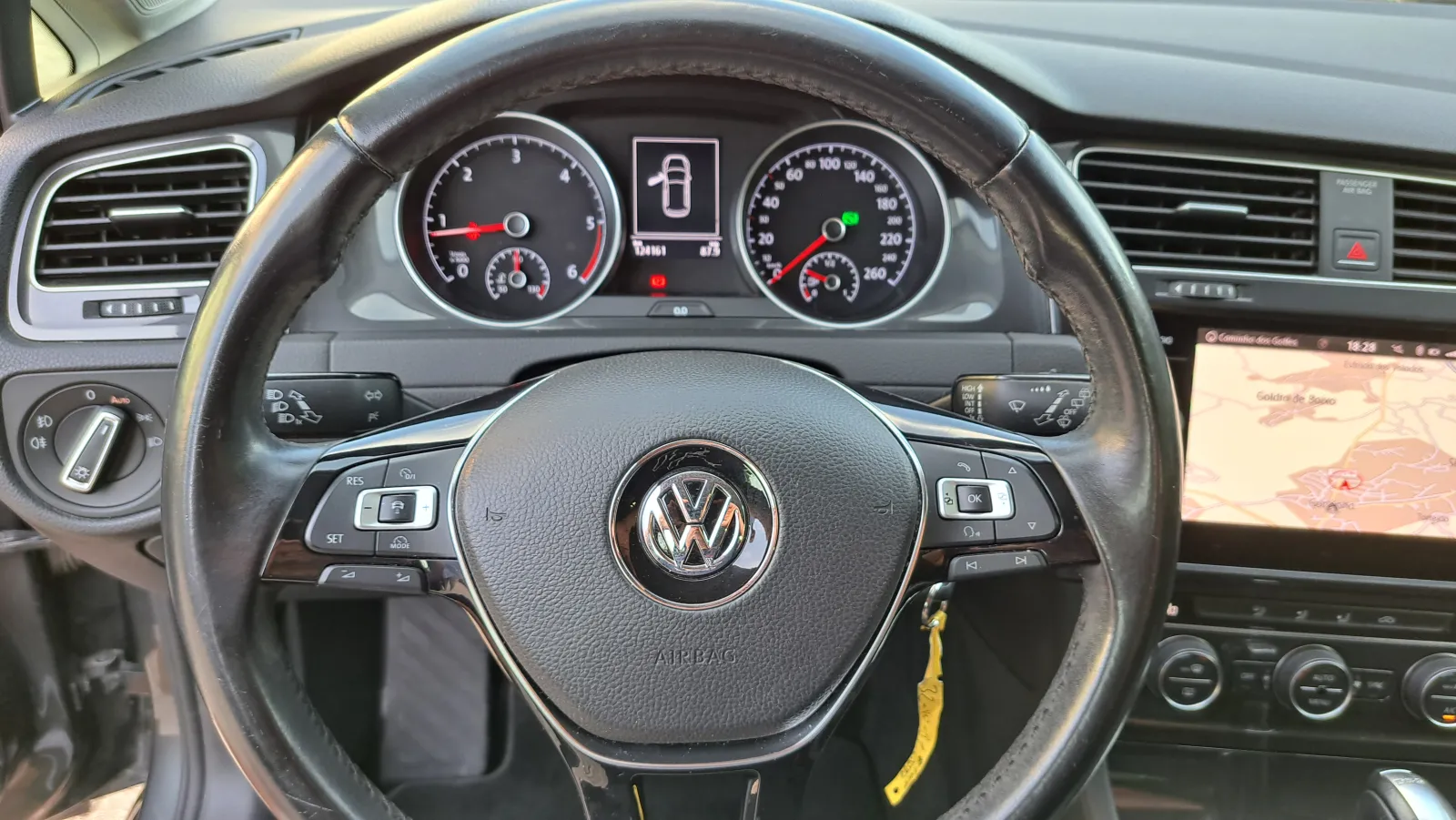 Volkswagen Golf — fotografia 9