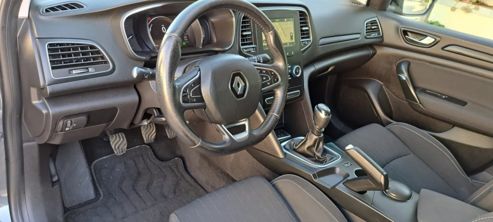 Renault Mégane sportourrer — fotografia 10