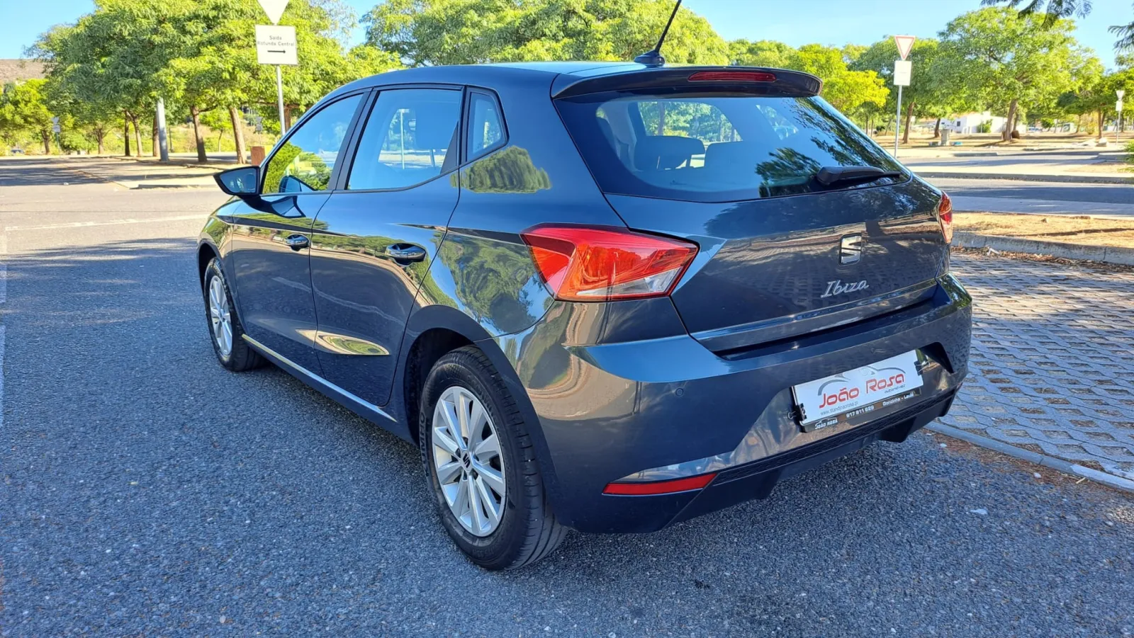 Seat Ibiza — fotografia 4