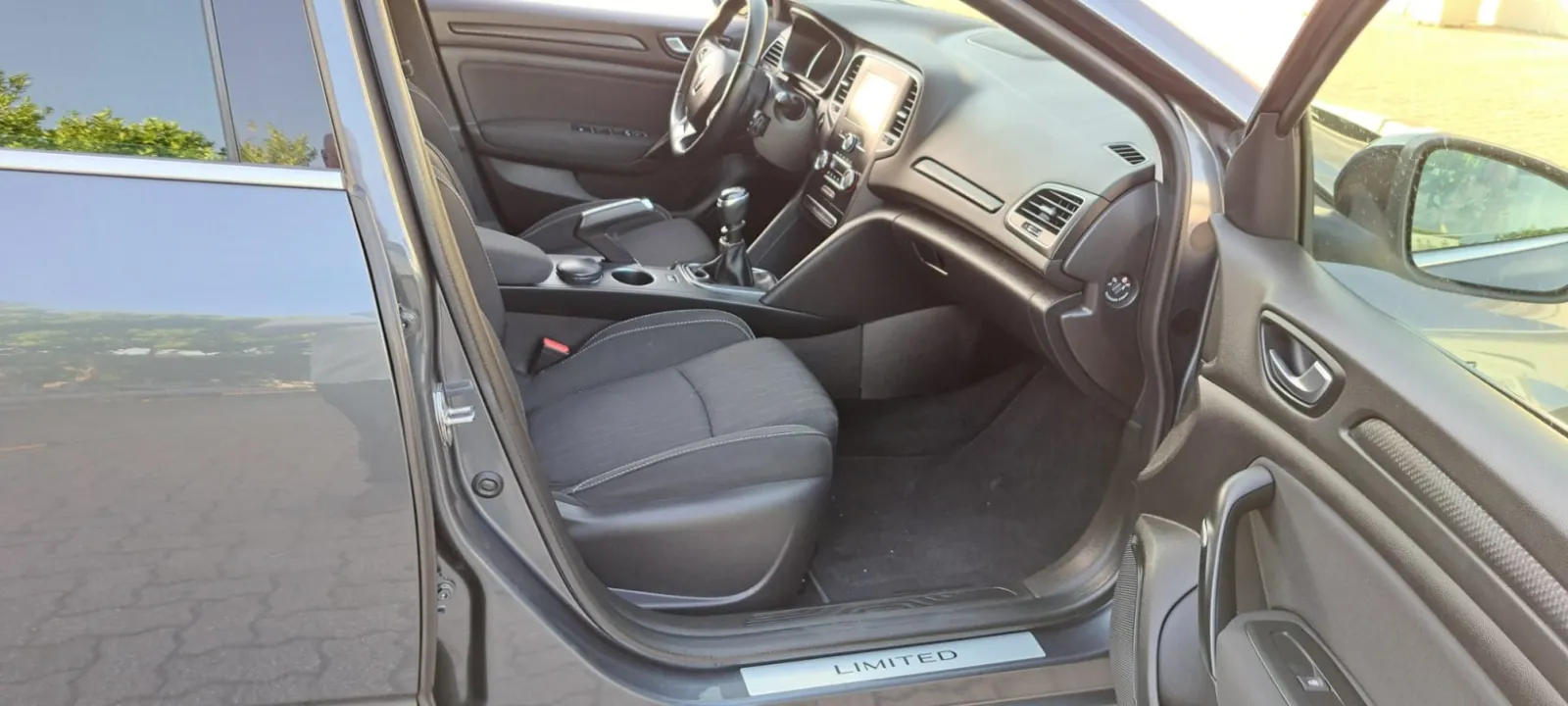 Renault Mégane sportourrer — fotografia 13