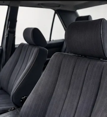 Mercedes-Benz 250D — fotografia 7