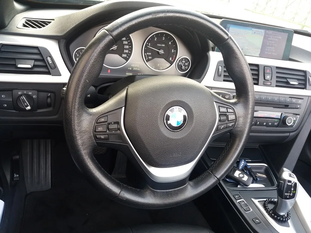 BMW Seria 4  420 D CABRIO — fotografia 13