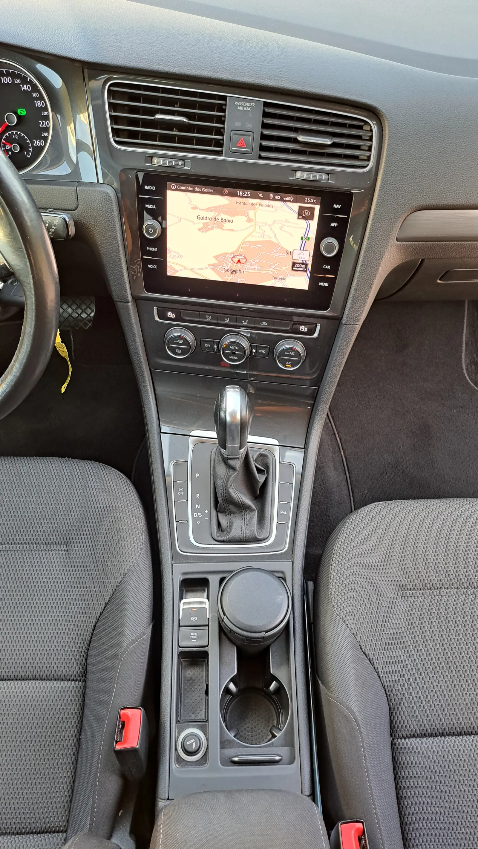 Volkswagen Golf — fotografia 7