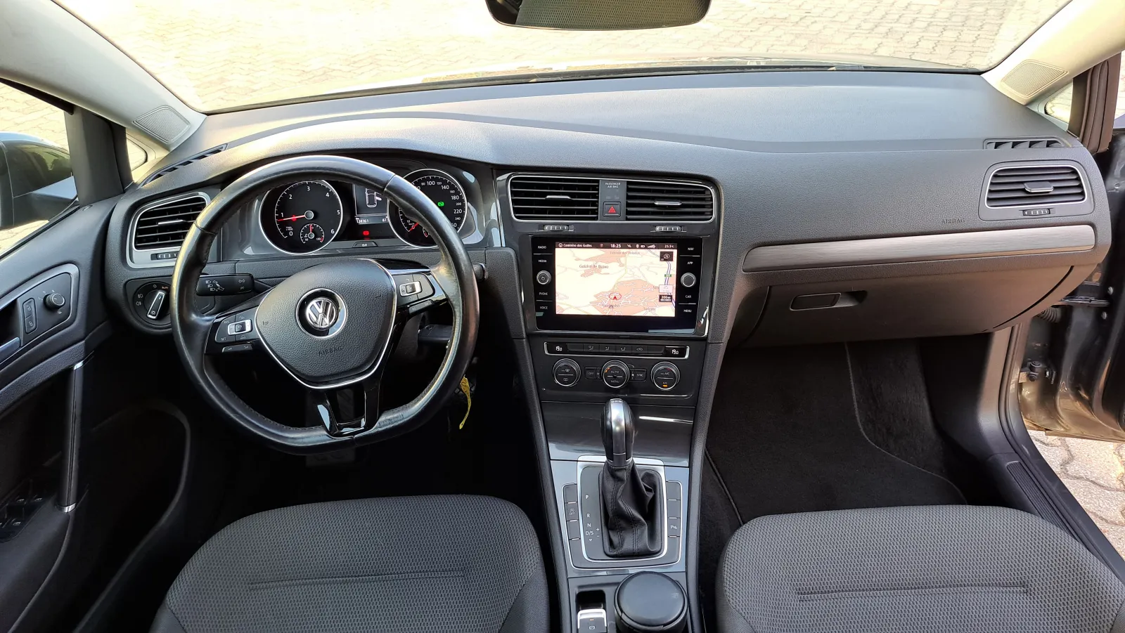 Volkswagen Golf — fotografia 6