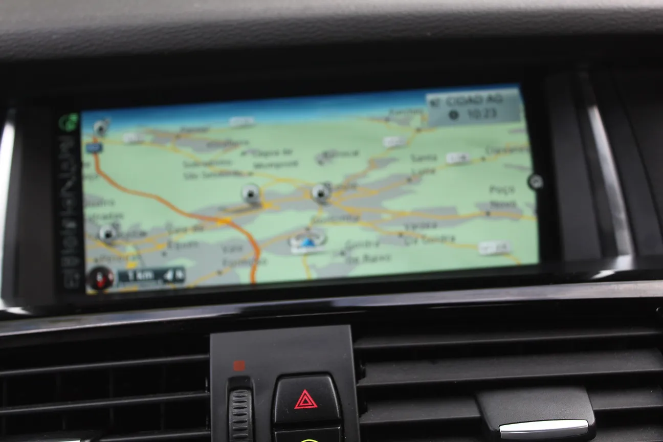 BMW X4 D XLINE — fotografia 16