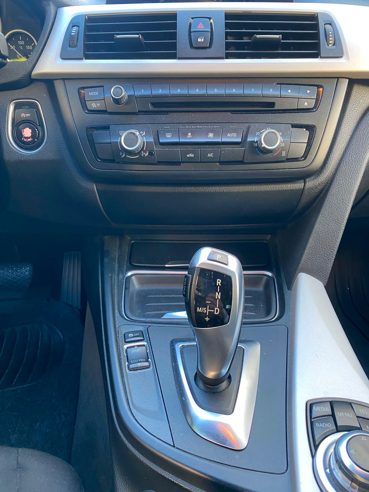 BMW 318D — fotografia 6