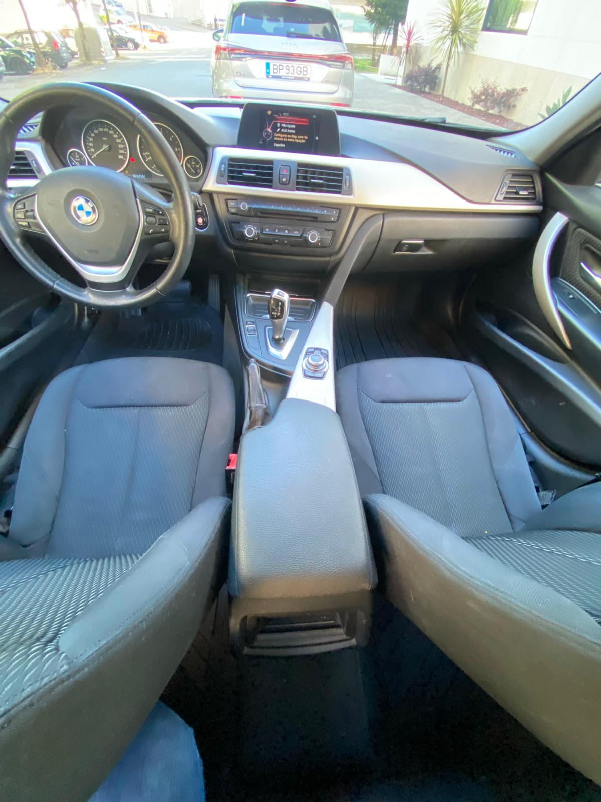 BMW 318D — fotografia 9