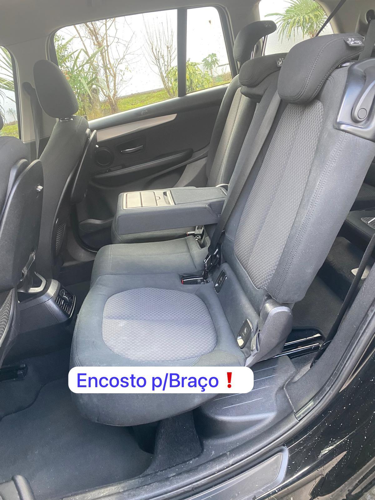 BMW 216D SUV Gran Tourer — fotografia 7
